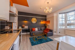 Amazing 2 Bedroom Flat Next To Brighton Beach Sleep 6 - Brighton & Hove - 0