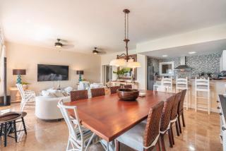 Magnificent villa with ocean view in Puerto Bahia - Santa Bárbara de Samaná - 1