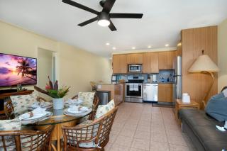 Beautiful 2 Bedroom Condo with Panoramic Ocean Views | Oceanfront - Kihei - 3