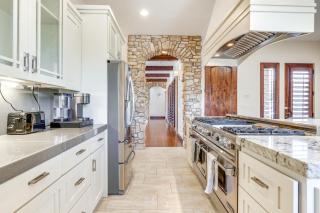 Washington Villa 1 Mi to Golf Great for Groups! - 4