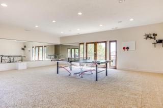 Washington Villa 1 Mi to Golf Great for Groups! - Washington - 1