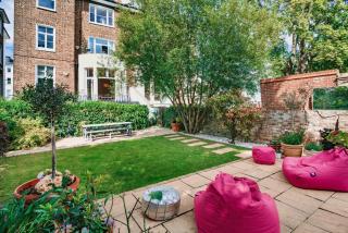 Spacious Belsize Park Apartment With Private Garden - London - 9
