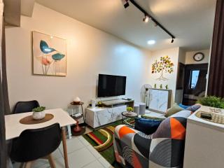 Luxury 2 BR condo unit near NAIA - Manila - 2