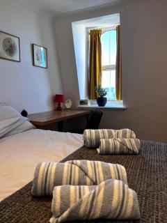 Sunny Top Floor Hideaway - Eastbourne - 8