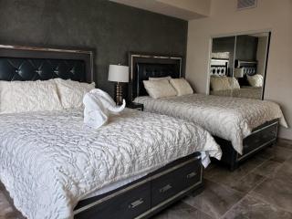 Luxury Penthouse, large furnished balcony, C30709 - Playa Encanto - 4