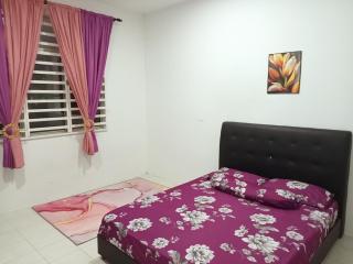 Sweet Purple Homestay Gambang Jaya - 5