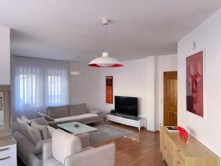 Spacious apartment in Prishtina - Pristina - 5