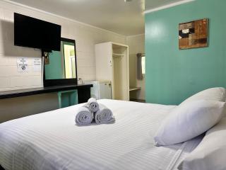 Kalka Palms Hotel Motel - Rockhampton - 3