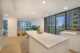 The Shores Surfers Paradise Apartments - 6