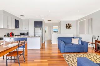 Lazy Lodge on Blanche - A Family Escape on the River - Hindmarsh Island - 9