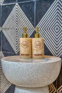 Villa Kayu 4BR with Stunning Rice Field Views by Santi Management - Canggu - 6