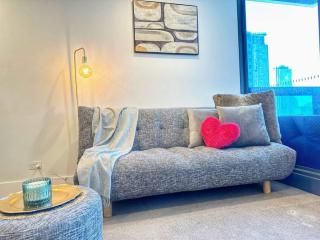 ES2410-2Bed 2Bath Vision Apt with Balcony, Pool & Gym - Melbourne - 1