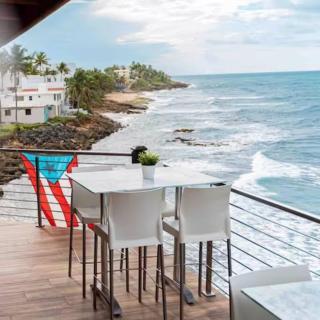 Close to Embassy Hotel, beach, restaurants and nightlife - - 1
