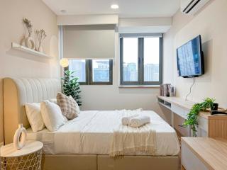 Riveria City KL Sentral by Sky Pool Minshuku - 9