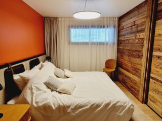 Chalet neuf 5 chambres avec sauna et parking, accès direct aux pistes - FR-1-755-29 - Aime La Plagne - 1