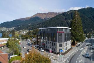 Ramada by Wyndham Queenstown Central - Queenstown - 3