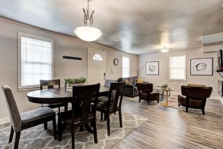 Indie Escape II-Stones throw to Plaza - Oklahoma City - 0