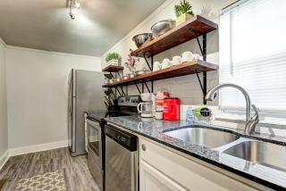 Indie Escape II-Stones throw to Plaza - Oklahoma City - 1