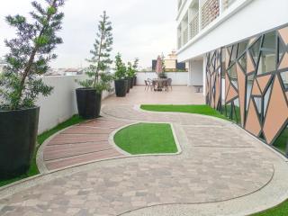 Modern Designed Studio at De Prima Apartment By Travelio - Medan - 6