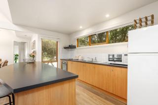 Otway Vista Five - BYO Linen - 6