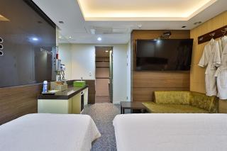 Moonbay Hotel - 2