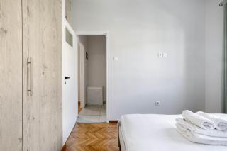 Dew 1-Bedroom Apartment in Athens - Atene - 2