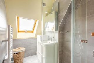 séjour 6 pers.( atypique ) f4 110 m2 - Houssen - 5