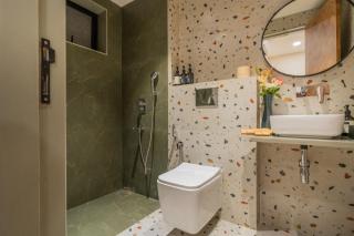 ELIVAAS 1 BHK with Jacuzzi & Lift - Kamerios Brisa - Goa - 4