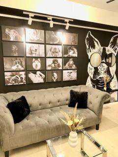 Azure 1BR with Projector - Manila - 2