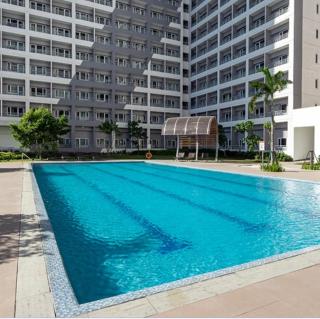 Cozy retreat w Balcony, Netflix, 100 mbps internet, Pool, near BGC - Manilla - 3