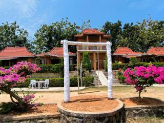 Sunrise Sea Hill Cottages - Ilhas Karimunjava - 7