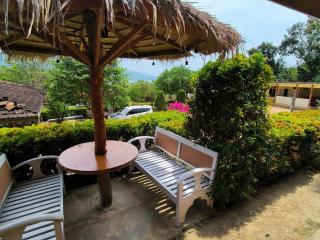 Sunrise Sea Hill Cottages - Ilhas Karimunjava - 6