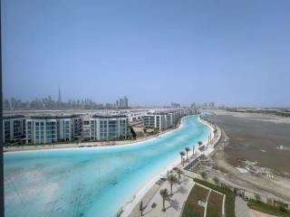 Weekly rate - Centrally located 1 bed with lagoon access and balcony in District One - Dubai - 5