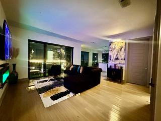 Modern luxury at the Interlock - 8