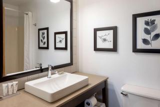 Country Inn & Suites by Radisson, Fargo, ND - Fargo - 4