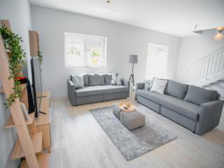 Lovely Holiday Home in Lovinac with Garden - Lovinac - 5