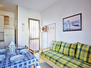 Nice holiday home in Rosolina Mare with a terrace - Rosolina Mare - 2