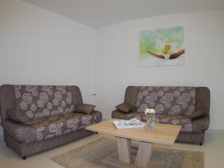Spacious Apartment in Rakalj with Garden - Rakalj - 7