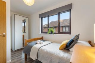 Short Stays at Claire Place - 9