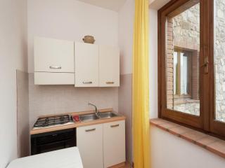 Stunning Farmhouse in Passignano with Pool - Passignano sul Trasimeno - 7
