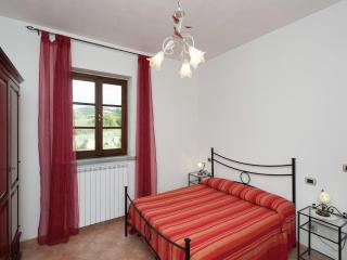 Stunning Farmhouse in Passignano with Pool - Passignano sul Trasimeno - 5