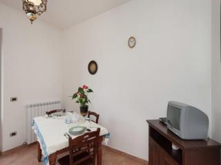 Stunning Farmhouse in Passignano with Pool - Passignano sul Trasimeno - 3