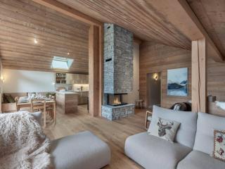 Appartement spacieux et moderne à Méribel, proche pistes, 3 chambres, cheminée, parking, casier à ski - FR-1-565-112 - Les Allues - 0