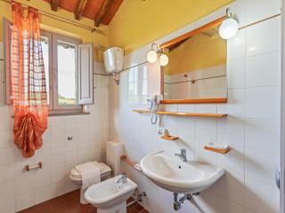 Rustic Holiday Home in Città di Castello with Swimming Pool - Città di Castello - 2