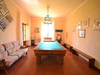 Lovely holiday home in Montefiridolfi with hill view - Montefiridolfi - 9