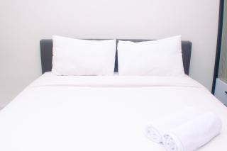 Homey and Minimalist Studio at Vasanta Innopark Apartment By Travelio - Bekasi - 0