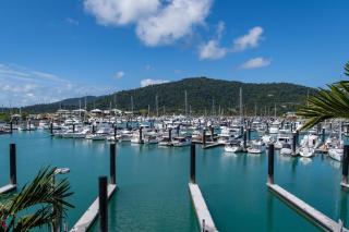 Airlie Breezes at the Boathouse - 8