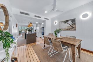 Airlie Breezes at the Boathouse - 6