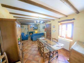 Beautiful holiday home in Laroya with shared pool - Laroya - 9
