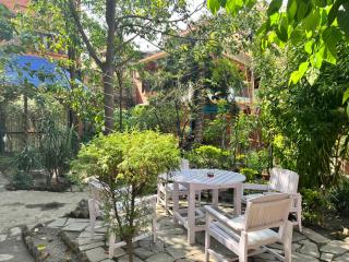 Sun Rise Cottage - Kathmandu - 8